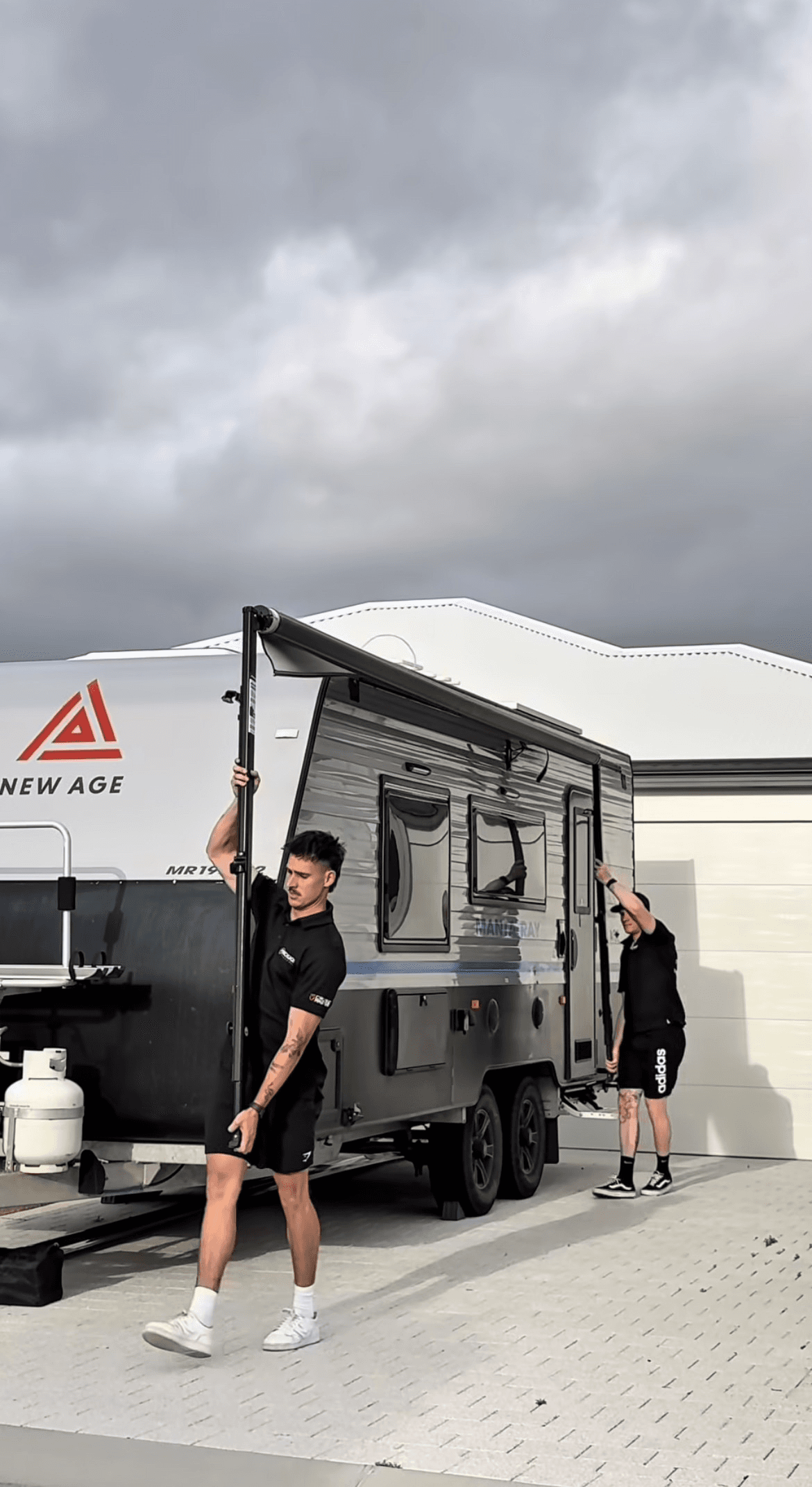Awning Setup