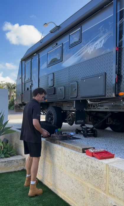 Lotus Caravan Service